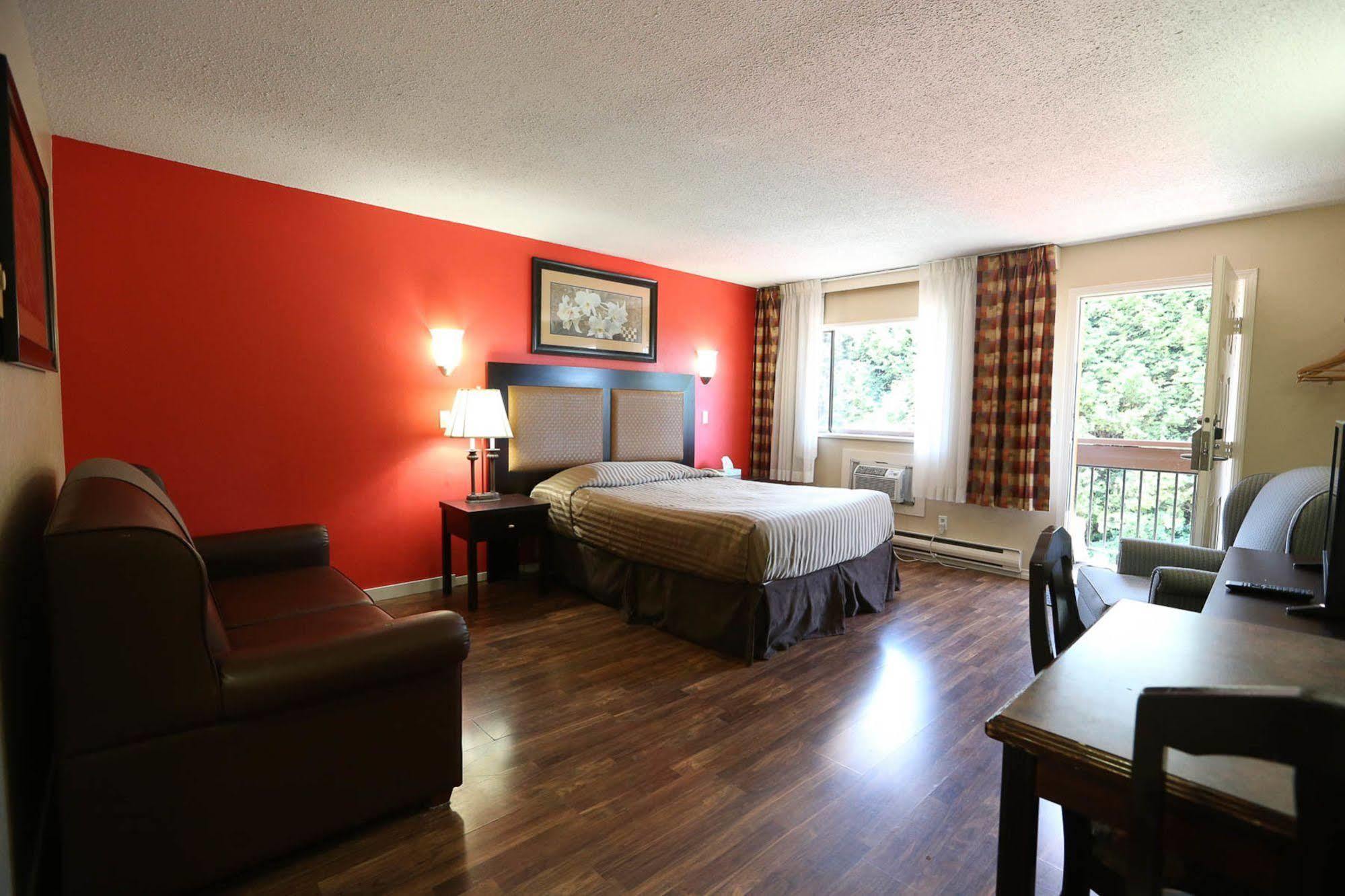 Coquitlam Sleepy Lodge Exterior foto